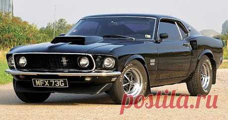 Ford Mustang Boss 429.