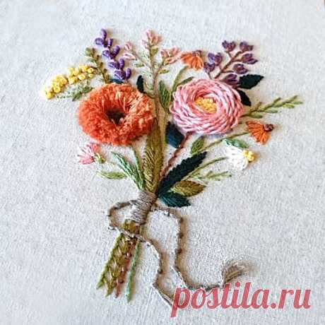 Вышивка цветочного букета декоративными швами | Креаликум