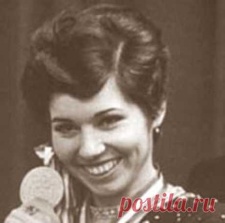 Сегодня 17 мая в 1986 году умер(ла) Людмила Пахомова