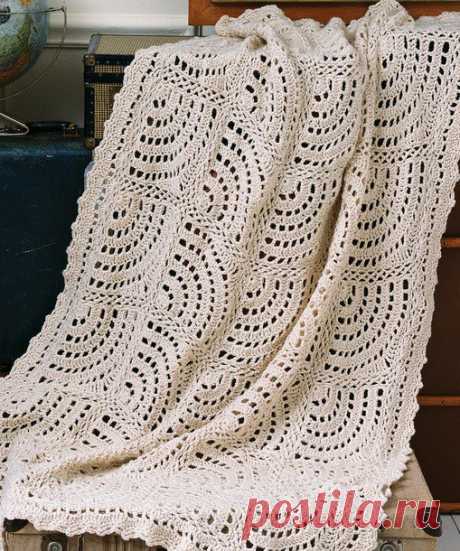 Ажурный плед (покрывало) крючком. Схема. / knittingideas.ru