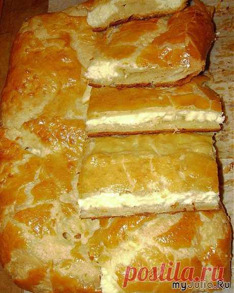 Сырный пирог из слоёного теста: Рецепты и кулинария - женская социальная сеть myJulia.ru