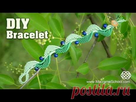Wavy Macramé Leaf &amp; Blueberry Bracelet Tutorial - YouTube