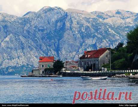 (10) Crna Gora Montenegro