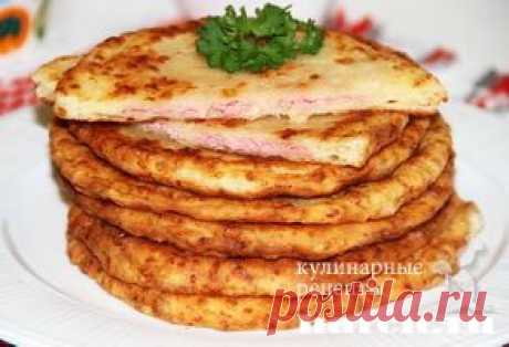 Сырные лепешки с колбасой | Харч.ру - рецепты для любителей вкусно поесть