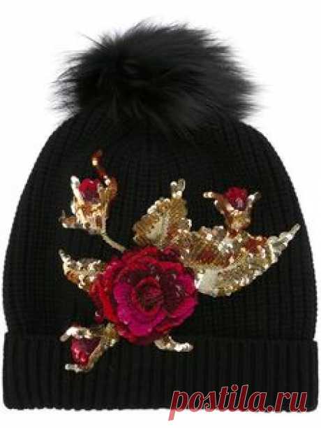 Shop Dolce & Gabbana sequinned rose embellished beanie in Julian Fashion from the world's best independent boutiques at farfetch.com. Shop 300 boutiques at one address.