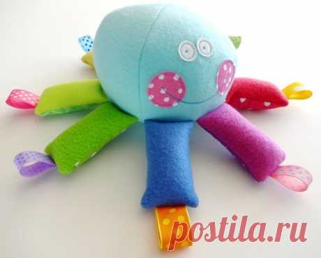 Juguete de Pilot de pulpo con cintas por preciouspatterns en Etsy