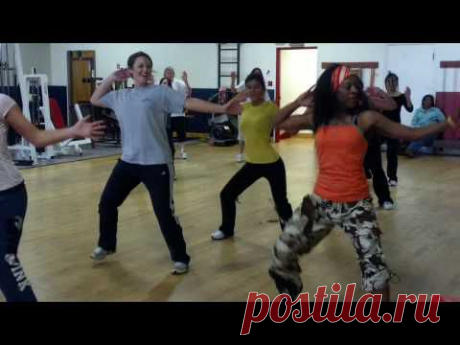 Que Te Mueve - Dance fitness with Tracy Davis - YouTube