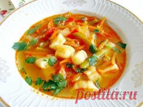 Овощной суп с редькой и галушками