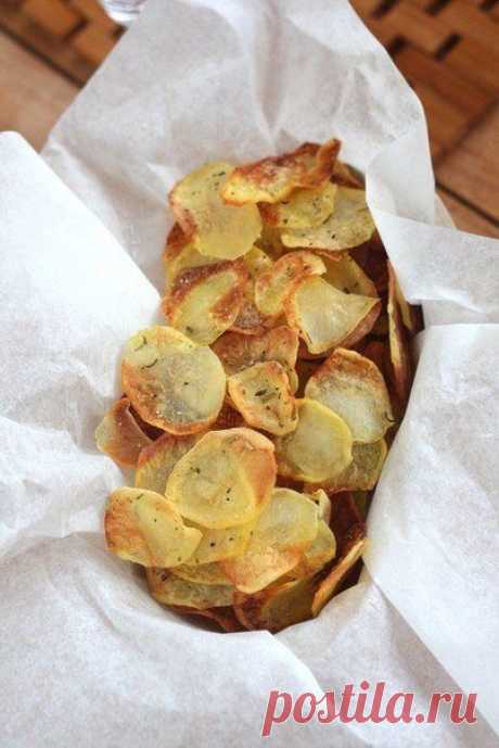 Картофельные чипсы / Изысканные кулинарные рецепты