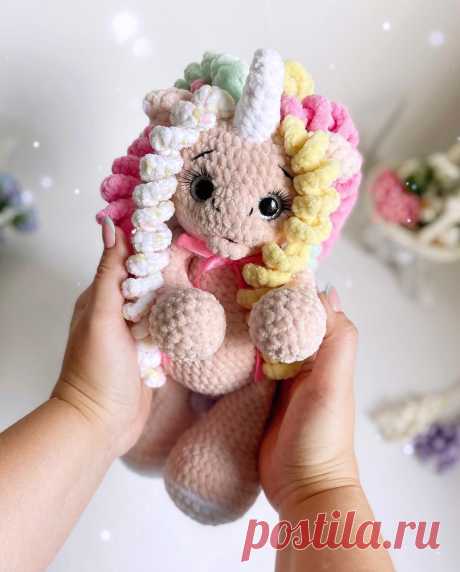 PDF Единорожка Лали крючком. FREE crochet pattern; Аmigurumi animal patterns. Амигуруми схемы и описания на русском. Вязаные игрушки и поделки своими руками #amimore - плюшевый единорог, единорожка из плюшевой пряжи.