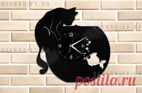 Необычный подарок: Часы из виниловой пластинки - Кот с аквариумом