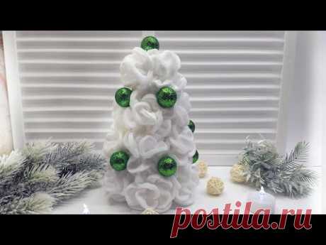 DIY 🎄Елка из ватных дисков🎄How to make  Christmas decorations with from remover pads eye make - YouTube