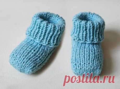 Вяжем носочки для малышей спицами