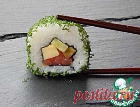 Роллы маки-суши с семгой и омлетом - кулинарный