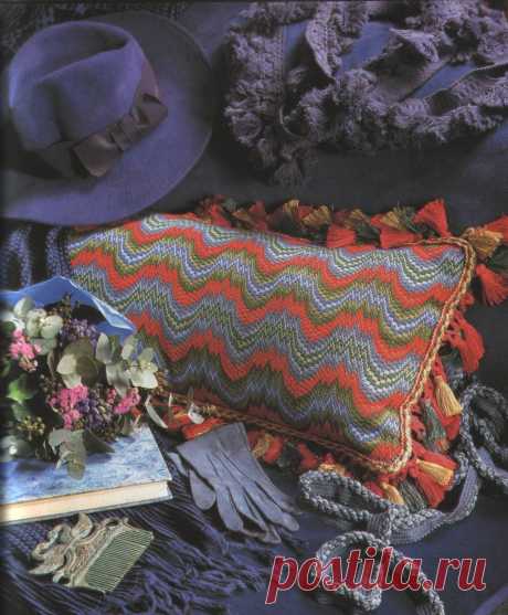 View image: 101 Joyce Petschek Beautiful bargello (1997)