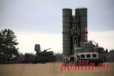 Российские военные получат мишени-имитаторы ракет для «Панцирей» и «Буков». Российские военные в 2024 году получат улучшенные мишени-имитаторы ракет Е17 для подготовки расчетов систем ПВО «Панцирь», «Бук» и «Тор».