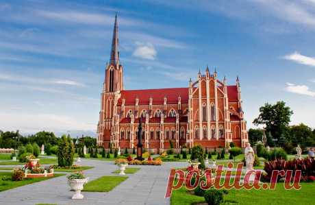 Католический храм в Беларуси, вдохновляющий своей красотой! - Путешествуем вместе