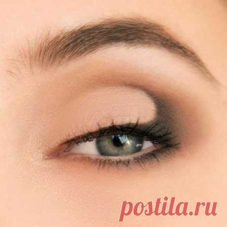 Как сделать макияж глаз в технике "Петля". | Косметика | Красота | Макияж