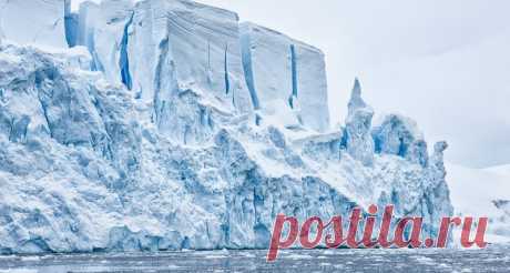 Удивительная находка в Антарктиде спасет весь мир от наводнения Под толщей антарктического льда ученые обнаружили тектонический рельеф, оказывающий огромное влияние на таяние крупнейшего ледяного шельфа на
