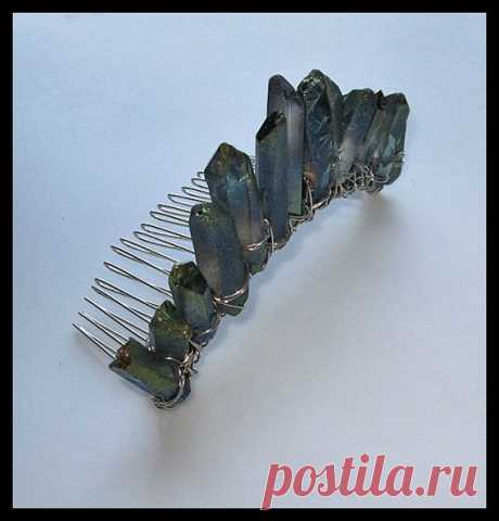 Emerald Green Aura Quartz Hair Comb crown. Украшение с гребнем для волос и кристаллами кварца