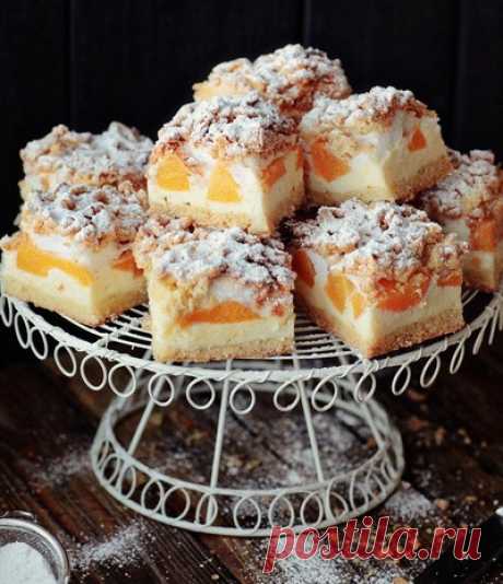 Творожный пирог с персиками - нежная сладость