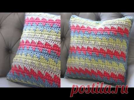 Crochet a Pillow: Spike Stitch by Repeat Crafter Me