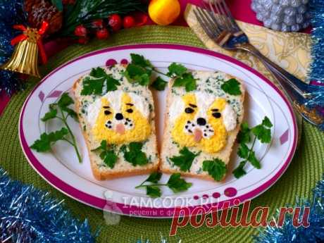 Новогодние бутерброды «Собачки» — рецепт с фото Очень симпатичные бутерброды для праздничного стола, которые можно приготовить вместе с детьми.