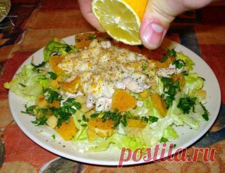 Зеленый салат с курицей и апельсинами | ЖЕНСКИЙ МИР