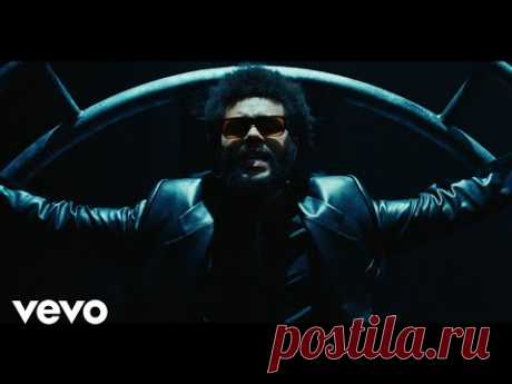 Скачать клип The Weeknd - Sacrifice (2022) бесплатно