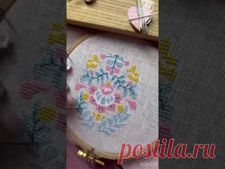 Вишиваю бек. Лелітка. Весна #crosstitch #ukraine #вишиває_україна #вишивкахрестиком #handembroidery