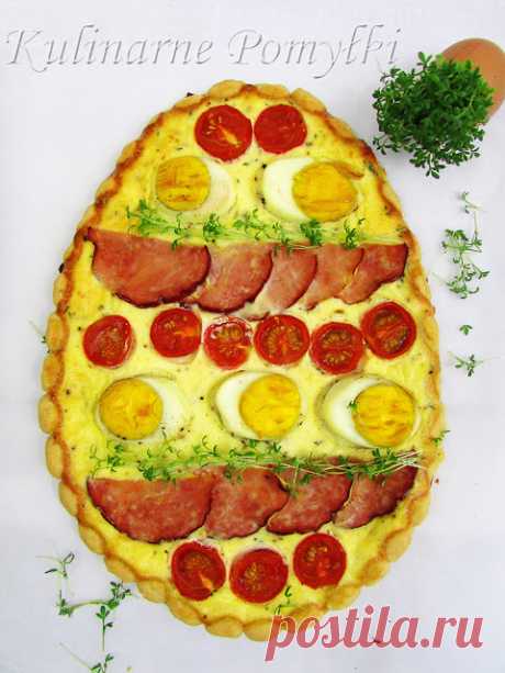 Kulinarne Pomyłki: Mazurek wytrawny z jajkiem, kiełbasą i pomidorami