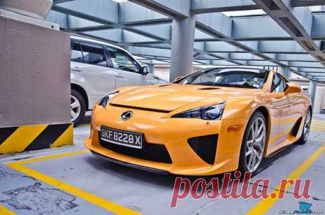 Yellow Lexus LFA