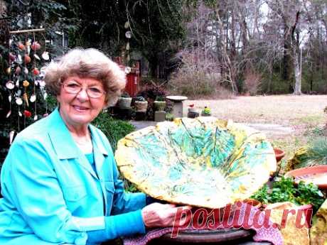 Hypertufa Collard Leaf Casting Bird Bath In Ga.