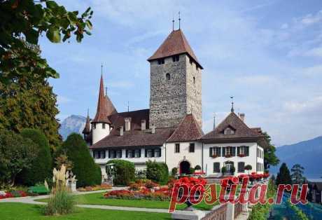 Spiez Castle, Швейцария