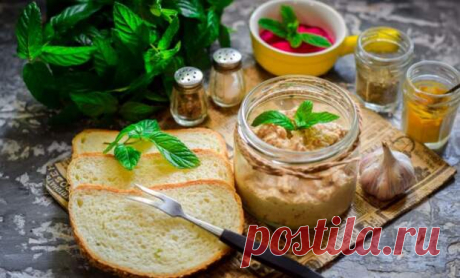 7 рецептов домашнего паштета - БУДЕТ ВКУСНО! - медиаплатформа МирТесен Домашний паштет – универсальная закуска, которую можно приготовить практически из любых продуктов. И если любимый многими печёночный паштет уже стал классикой, то паштет из кабачка или белой фасоли пробовал далеко не каждый. Поэтому предлагаем вам подборку рецептов разнообразных паштетов, которые...