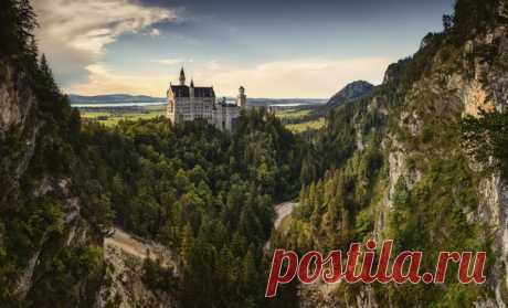 «Замок баварского короля». Замок Нойшванштайн в Баварии, Германия. Автор фото – АБ: nat-geo.ru/photo/user/296085/