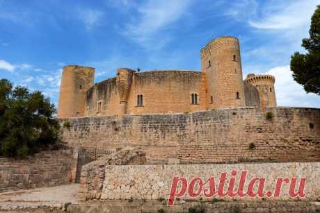 Costa-Brava travel blog: Замок Бельвер, Пальма де Майорка (Castell Bellver, Mallorca)