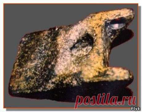 Древние артефакты: топорик из Аюда | Запретная археология | Плюк - Блог о паранормальном и мистическом - Ку!