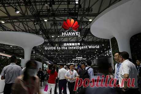 Huawei анонсировала запуск 5.5G | Pinreg/техника Новости: Китайская корпорация Huawei анонсировала запуск нового стандарта связи 5.5G. Об этом сообщает издание The Register.© lenta.ruПредставители компании