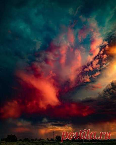 vizualvibe: Eruption Sunset by James Wyatt... - Lights and Shadows