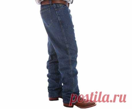 Джинсы Cinch® Green Label Dark Stonewash Original Fit Jeans – сочетают в себе классические и молодежные тренды современной джинсовой моды, законодателем которой являются США. Эти американские джинсы выполнены из Premium Denim плотностью 13,25 унций, состоящего из 100 хлопка. Шлифование, потертости джинсов сделаны вручную. Цена = 2 199 рублей с бесплатной доставкой.