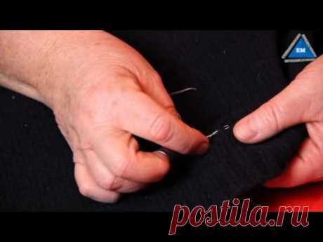 Как зашить дырку на шерстяном свитере