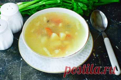 Суп "Умач" - вкуснейшее первое блюдо татарской кухни Суп «Умач» - можно приготовить в качестве первого блюда и подать его к столу на обед. Отличается от классических супов тем, что добавляется затирка яичная.