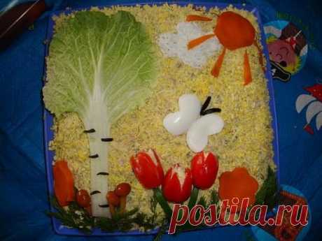 Идеи украшения салатов к 8 марта