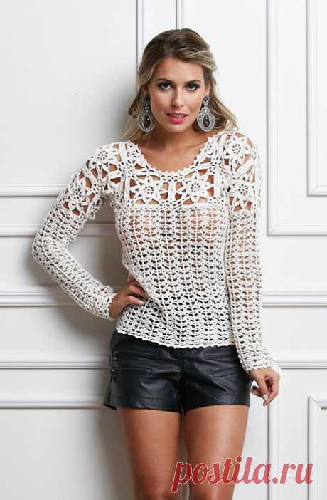 Blusa Branca Motivos