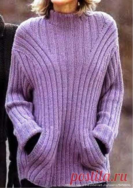 Простой, но стильный пуловер спицами с карманами