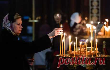 Покров Пресвятой Богородицы. Смысл, история и традиции. 14 октября православные верующие отмечают один из самых почитаемых праздников