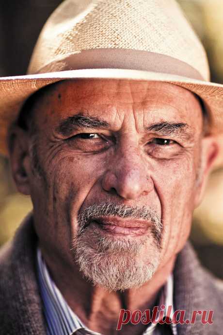 Ирвин Ялом: Как приблизиться к себе истинному                                                                                    https://econet.ru/articles/154593-irvin-yalom-kak-priblizitsya-k-sebe-istinnomu