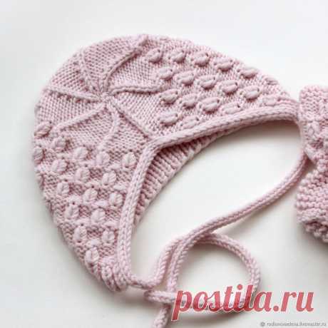 Комплекты одежды: Чепчик пинетки вязаные шапочка для новорожденного – заказать на Ярмарке Мастеров – HG4FHRU | Комплекты одежды, Москва