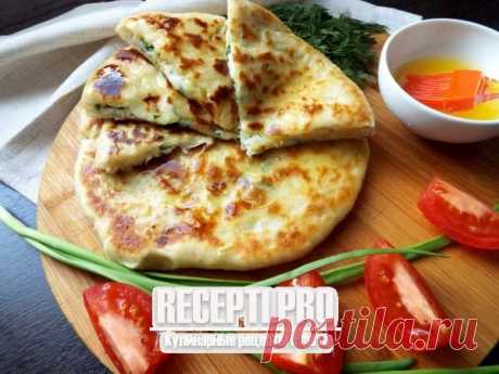 Хачапури с сыром и зеленью | Рецепты с фото